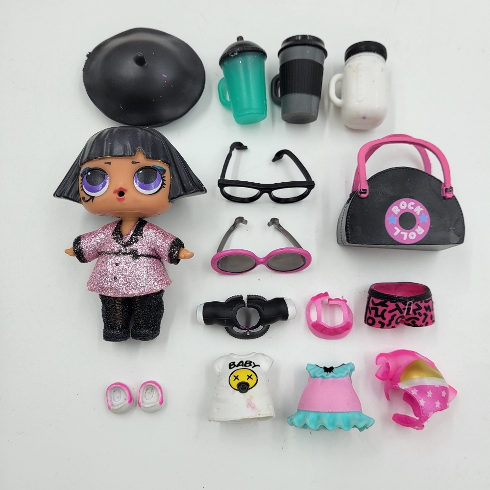 LOL OMG Surprise Doll Black Straight Hair Purple Eyes Pink Glitter Dress & Acces